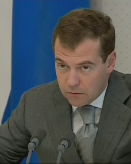 Д.А. Медведев на совещании о противоалкогольных мерах в России