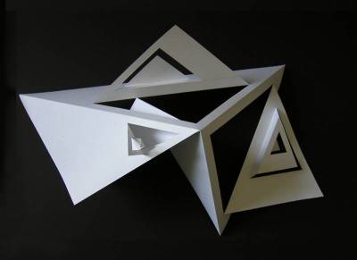 Постер Пирамиды Египта и свойства пространства поличисел Н4 (Скляров А)