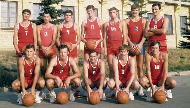 Постер Победа сборной СССР по баскетболу на Олимпиаде в Мюнхене